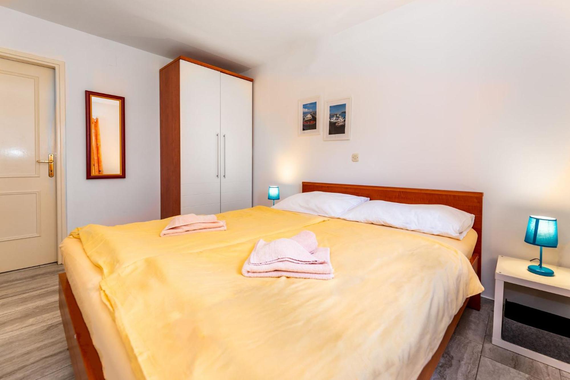 Apartments Oleander Kricin Baška Kültér fotó